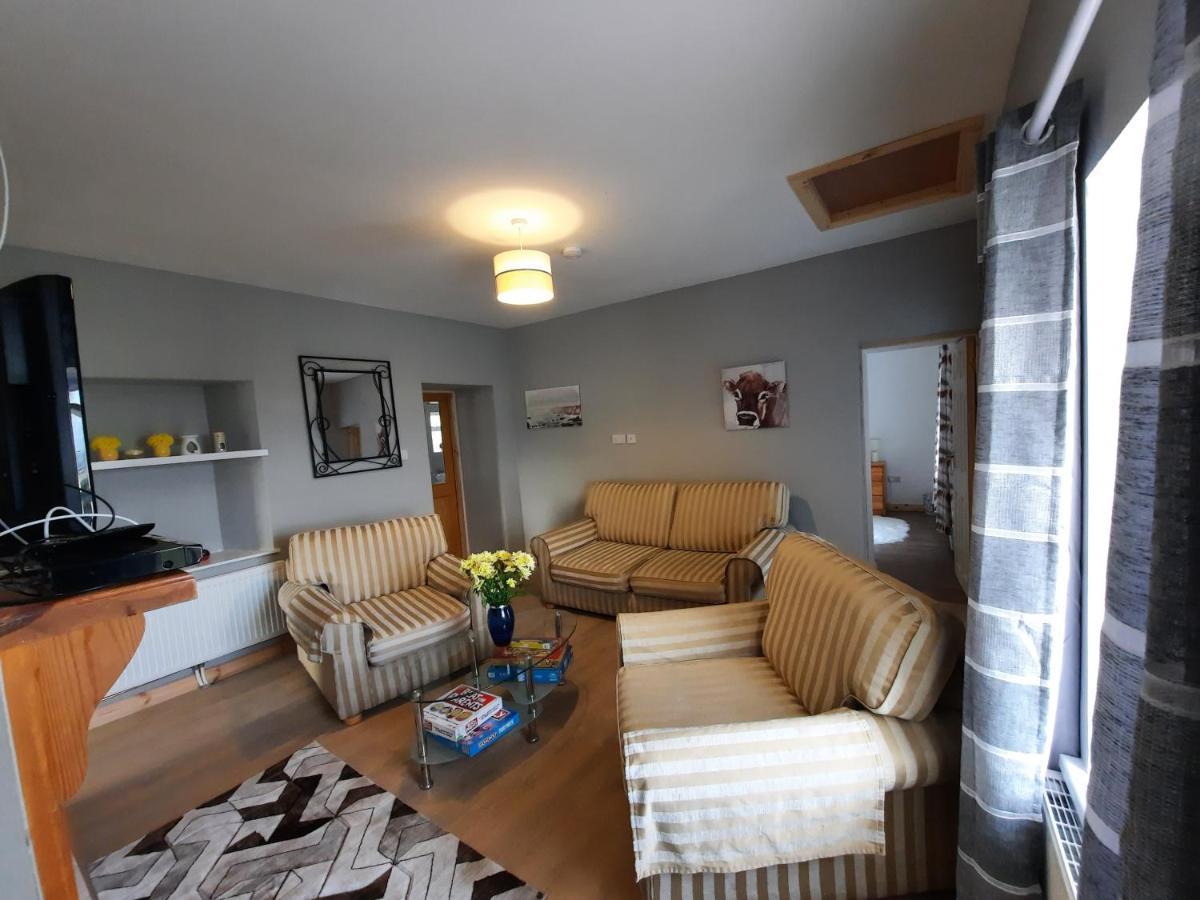 Conneelys Cottage, Connemara, Clifden, H71Y096 Екстер'єр фото