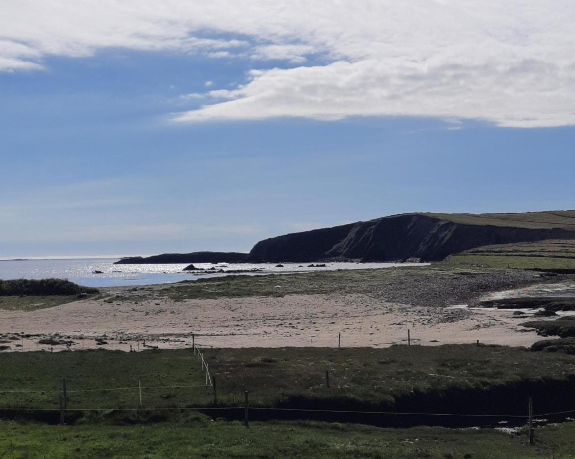 Conneelys Cottage, Connemara, Clifden, H71Y096 Екстер'єр фото